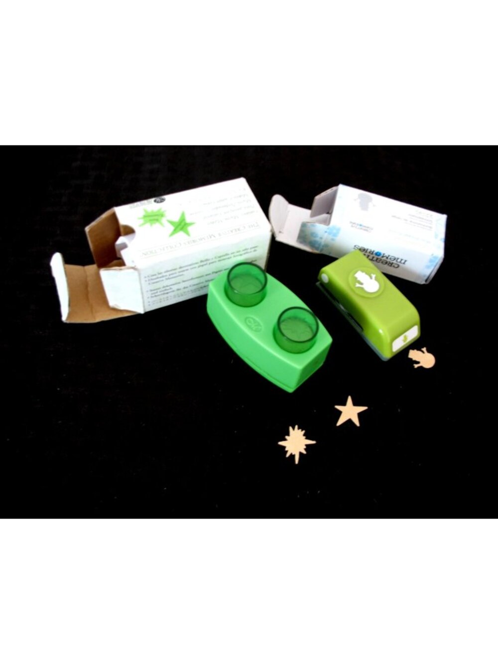 Creative Memories Lot Paper Punches Galaxy MicroMaker, Snowman mini pocket punch